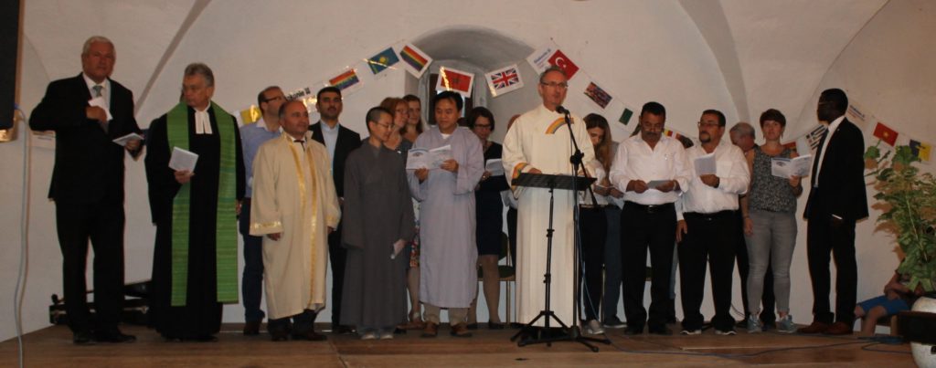 Vertreter/innen von Odenwälder Religionsgemeinschaften